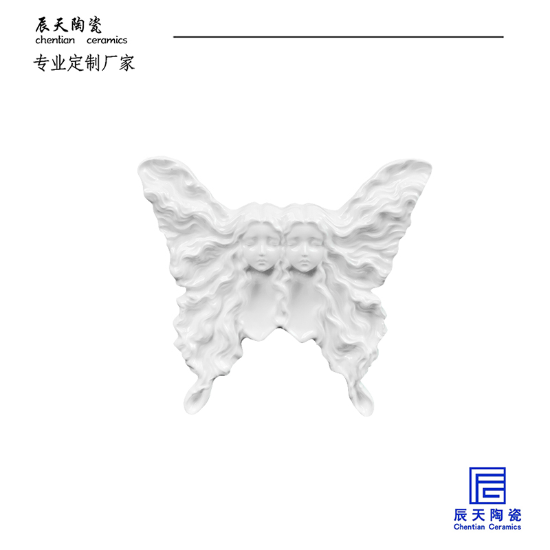 <b>范思哲定制 創(chuàng)意蝴蝶雙生陶瓷擺件</b>